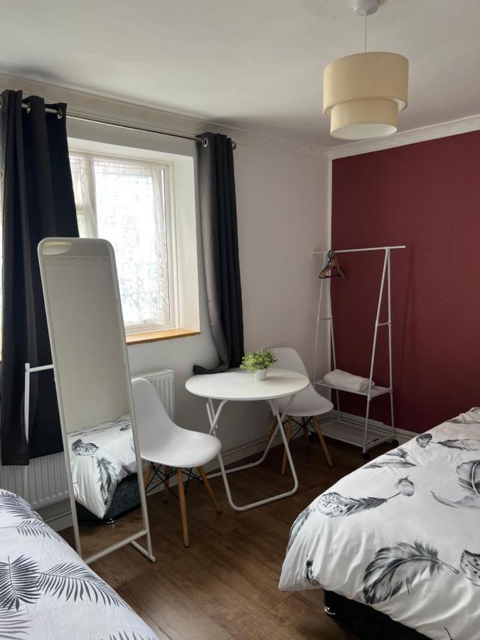 Large Room With Two Bed In Central ロンドン エクステリア 写真